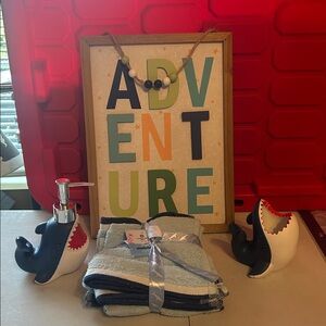 New 10 piece Kid’s Shark Bathroom Set